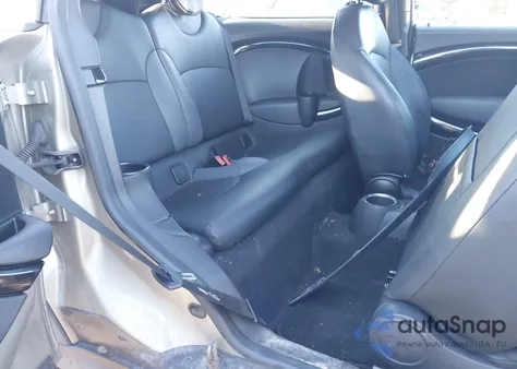 2010 Mini Cooper Clubman z USA, uszkodzony, nr VIN WMWML3C56ATX37508